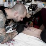 Steven Chaudesaigues : portrait en vidéo steven_chaudesaigues_tatoueur_avignon