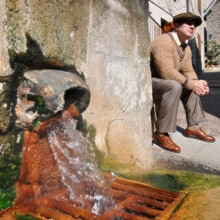 Le trait d’union en moins mais l’imaginaire en plus…