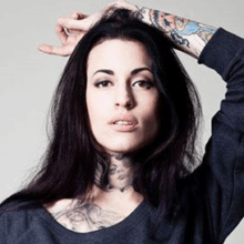 Lucy Heff, ambassadrice de charme de la Cézanne Tattoo Ink