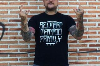 Tatouages dans un magasin de vêtements : "C'est scandaleux" selon un membre du syndicat des tatoueurs