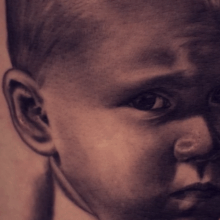 Tatoueuse à Paris, Barbara Rosendo se confie face caméra