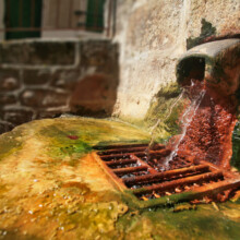 Mallet, Fridefont, Chaudes-Aigues : la source des Chaudesaigues