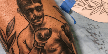Tatouage et boxe : de la photographie au dessin, jusqu’à la peau