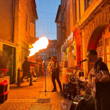 Dans le feu du service : quand une équipe tient le navire